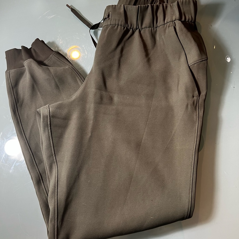 Lululemon Olive Jogger Pants